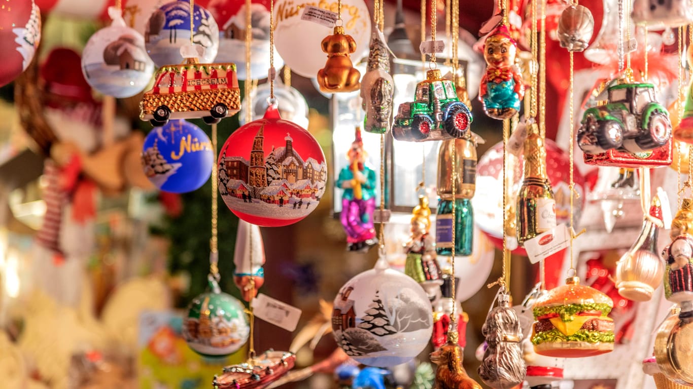 Nürnberger Christkindlesmarkt: Neben Leckereien gibt es auf Weihnachtsmärkten auch immer kreative Geschenkideen.