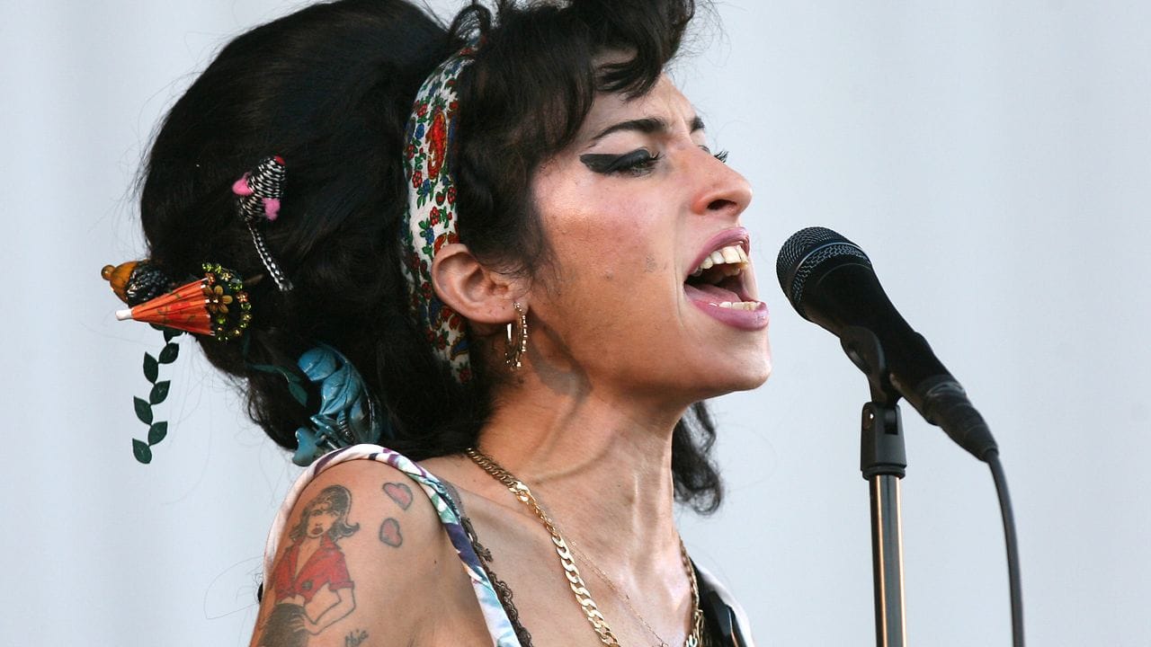 Die britische Sängerin Amy Winehouse (1983-2011). Die britische Sängerin Amy Winehouse (1983-2011).