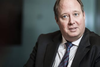 Helge Braun: Der Chef des Bundeskanzleramts wirft Olaf Scholz verantwortungsloses Handeln vor.