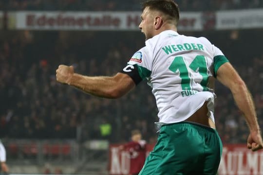 Niclas Füllkrug jubelt nach seinem Treffer für die Bremer.