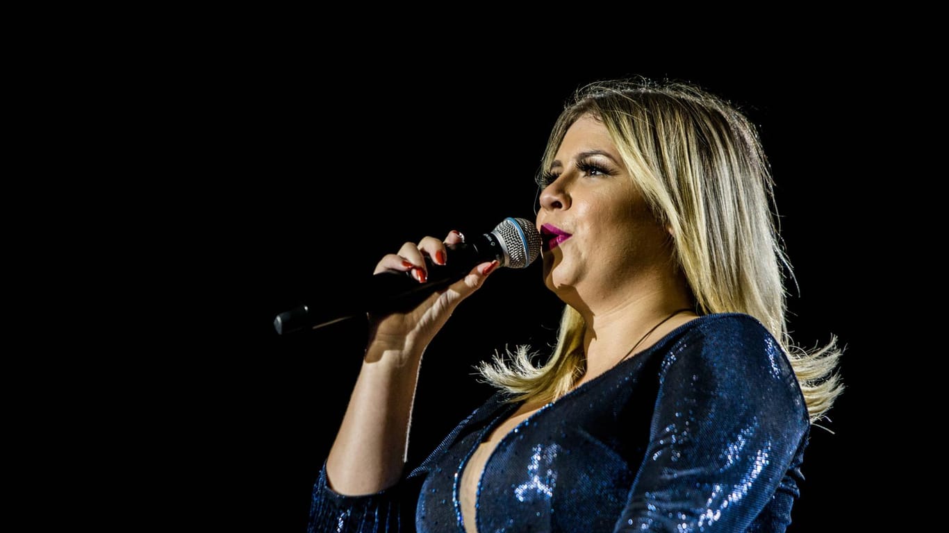Marília Mendonça singt bei einem Festival in Sao Paolo (Archivbild): Die 26-jährige starb am Freitag bei einem Flugzeugabsturz.