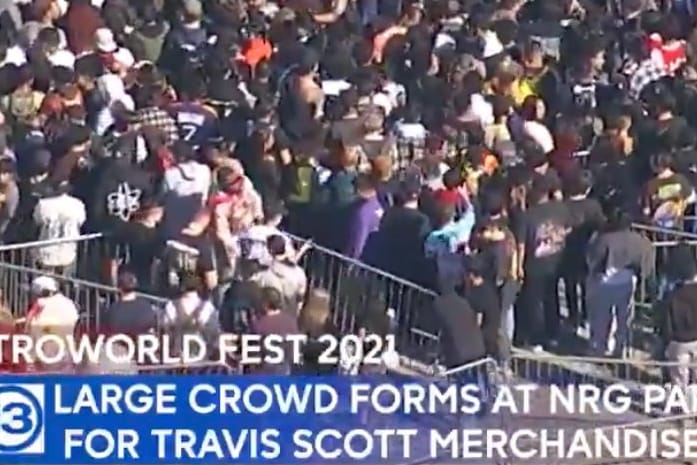 Andrang am Einlass des Astroworld-Festivals in Houston: Bei dem Konzert sind zahlreiche Menschen getötet worden.