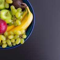 Obstkorb: Experten empfehlen, Bio-Obst zu kaufen.