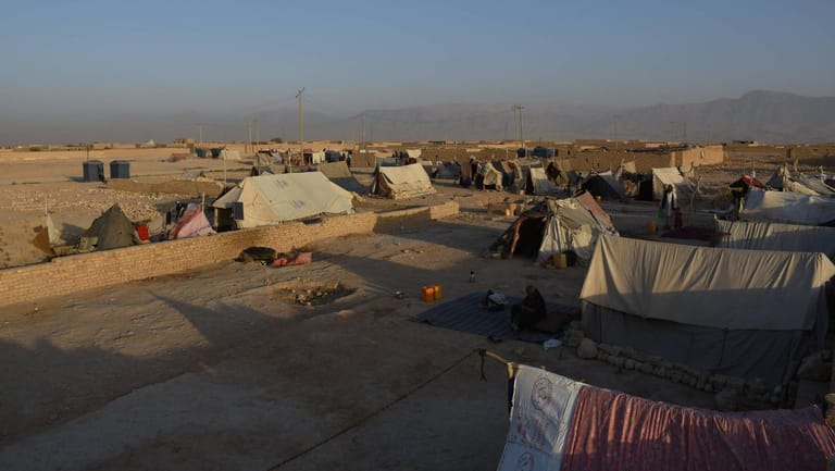 Flüchtlingslager in Masar-i-Scharif: In dem Ort wurden vier Frauen getötet. (Symbolfoto)
