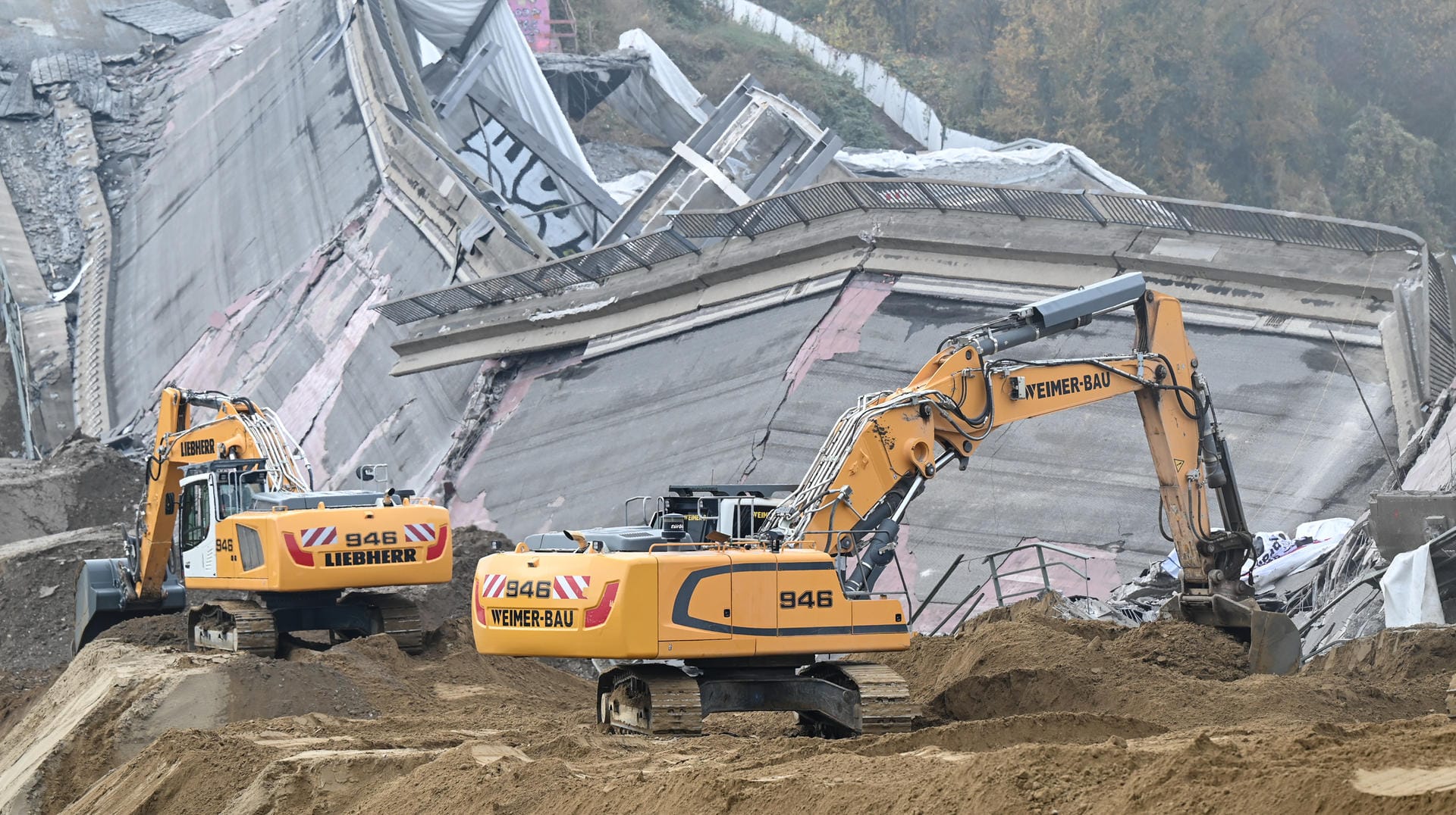 Sprengung Salzbachtalbrücke Wiesbaden
