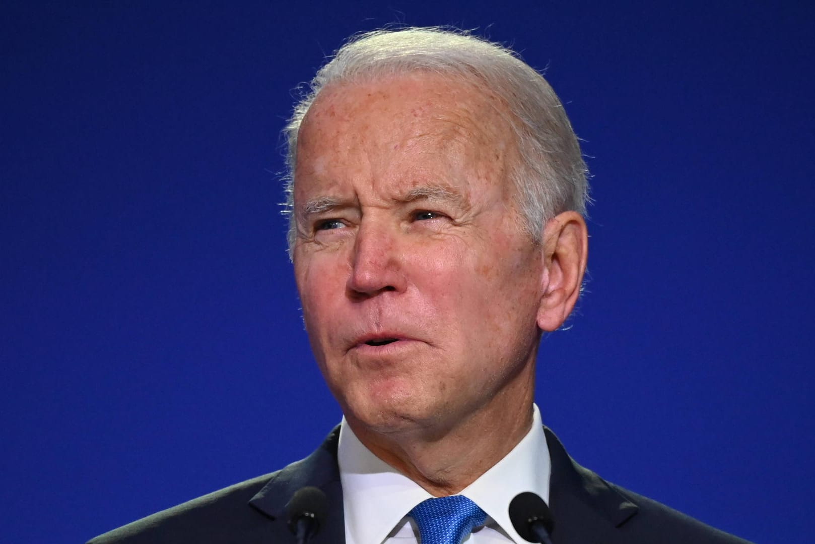 Joe Biden: Der US-Präsident wollte stärker Druck auf Ungeimpfte ausüben - jetzt sagt ein Gericht vorerst Stopp.