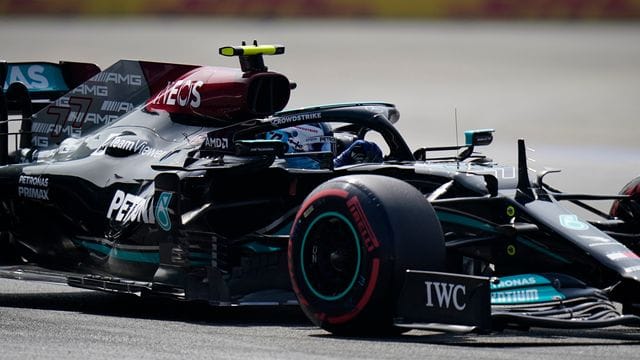 Valtteri Bottas startet in Mexiko von der Pole.
