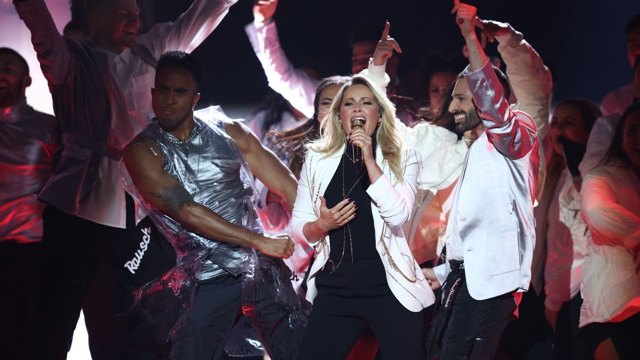 Helene Fischer in der Jubiläumsshow "Wetten, dass. Helene Fischer in der Jubiläumsshow "Wetten, dass.