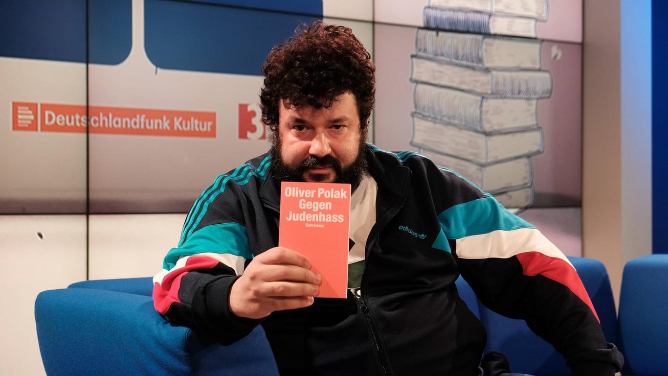 Oliver Polak: Hier stellte er 2018 als jüdischer Stand-up-Comedian sein Buch "Gegen Judenhass" vor.