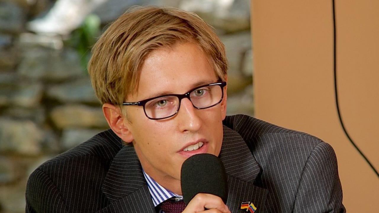 Moritz Jacobshagen nimmt auch an Pressekonferenzen teil, wie etwa in Caracas (Venezuela) im Rahmen eines EU-Kulturfestivals.