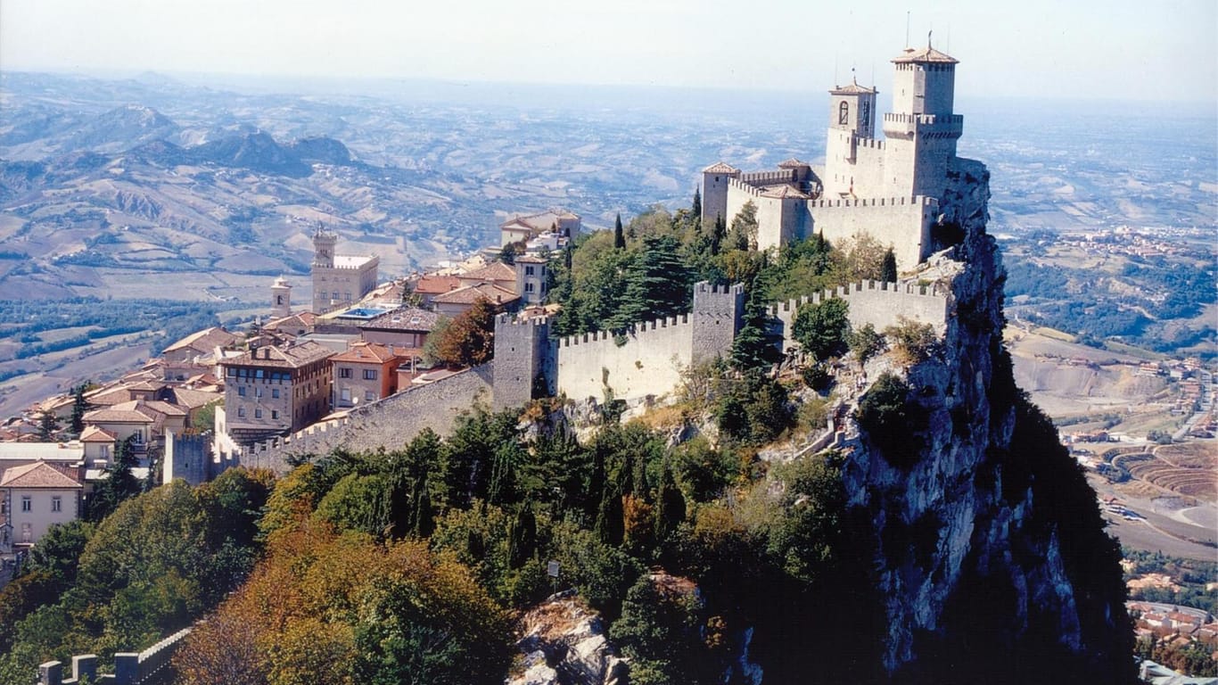 San Marino: Der Titano ist mit 739 Metern der höchste Berg des Mini-Staats.