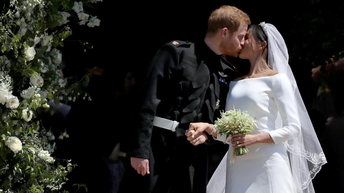 Prinz Harry und Herzogin Meghan am 19. Mai 2018, dem Tag ihrer Hochzeit, vor der St.-George's-Kapelle auf Schloss Windsor: Kurz zuvor hatte Thomas Markle jr. einen Brief an sie geschrieben.