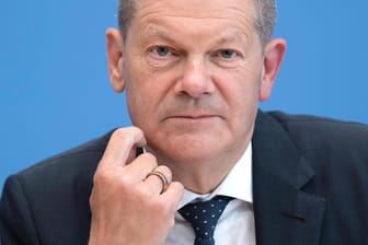 Olaf Scholz (Archivbild): Der Bundesrechnungshof stellt dem geschäftsführenden Finanzminister kein gutes Zeugnis aus.