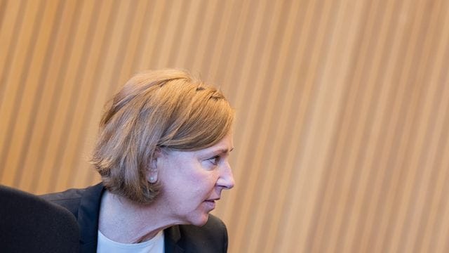 Yvonne Gebauer (FDP) Yvonne Gebauer (FDP)