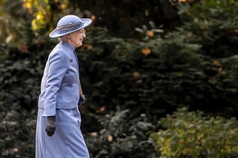 Königin Margrethe: Die dänische Monarchin besucht mit ihrem Sohn und Thronfolger Berlin.