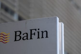 In den Telefonaten am Bafin-Verbrauchertelefon geht es derzeit häufig um Rückerstattungsansprüche von Bankkunden.