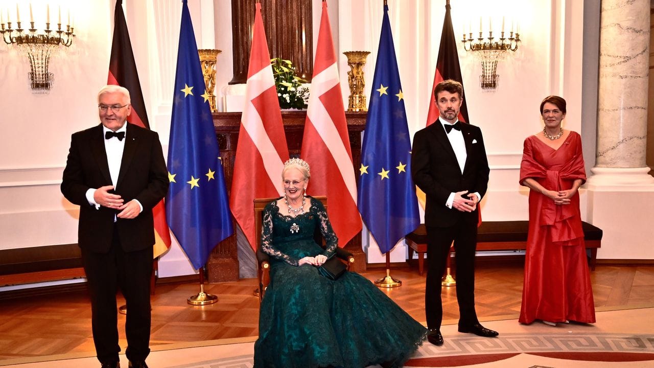 Bundespräsident Frank-Walter Steinmeier (l-r), Königin Margrethe II.