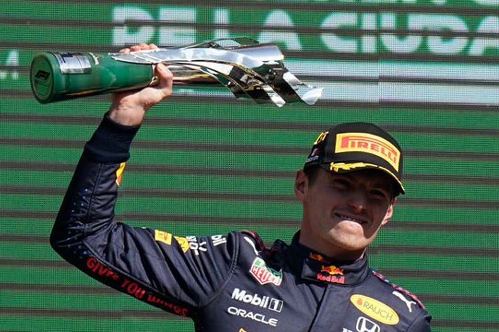 Rast seinem ersten WM-Titel in der Formel 1 entgegen: Red-Bull-Pilot Max Verstappen aus den Niederlanden.