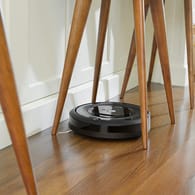 Amazon-Angebote: Der reduzierte Saugroboter von iRobot unterstützt Sie bei der täglichen Hausarbeit.