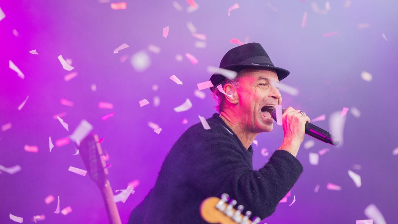 Peter Brings von der Band Brings macht Stimmung. Peter Brings von der Band Brings macht Stimmung.