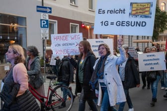 Querdenken demonstriert in München: Klare politische Präferenzen.