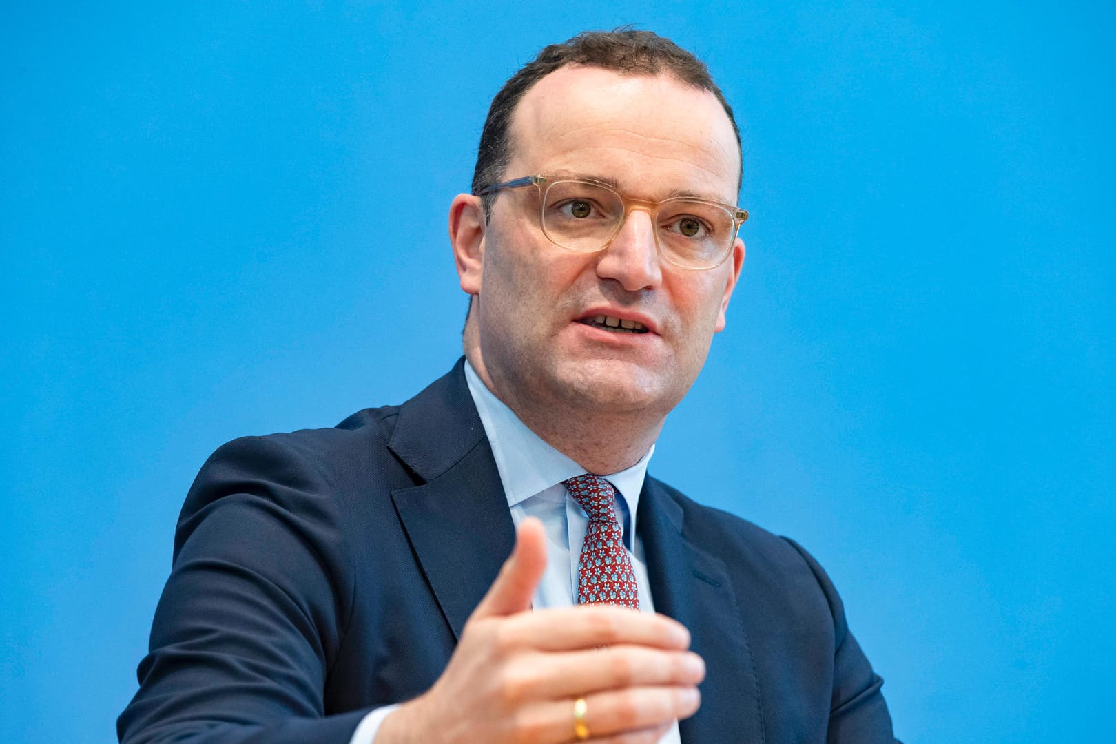 Bundesgesundheitsminister Jens Spahn (CDU) bei einer Pressekonferenz: "Im Sommer hat das keiner hören wollen."