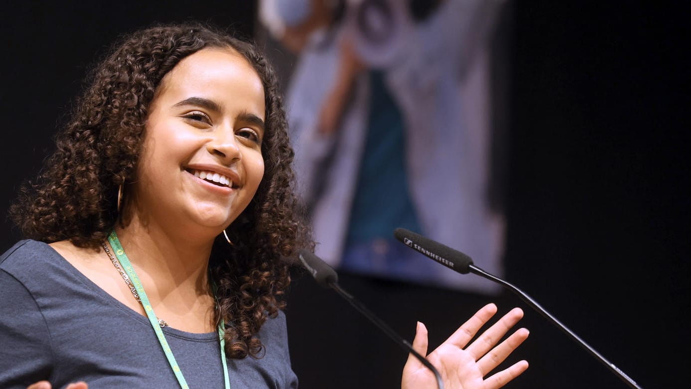 Sarah-Lee Heinrich beim Bundeskongress der Grünen Jugend (Archivbild): Die junge Politikerin hat sich für Rassismus-Äußerungen entschuldigt.