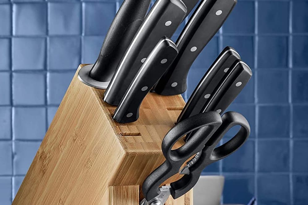 Heute sind hochwertige Messer der Marke WMF bei Amazon so günstig wie noch nie.