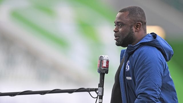 Gerald Asamoah, Koordinator der Lizenzspielerabteilung beim FC Schalke 04. Gerald Asamoah, Koordinator der Lizenzspielerabteilung beim FC Schalke 04.