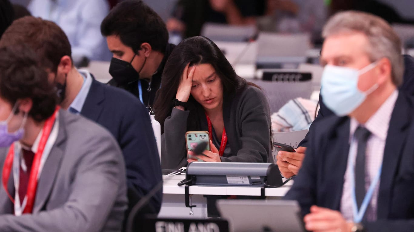 Verzweifelte Teilnehmerin bei der UN-Klimakonferenz: Eine Einigung steht noch aus.