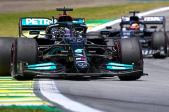 Bitter: Lewis Hamilton startet im Sprint von ganz hinten.