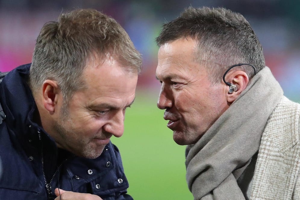 Lothar Matthäus (r.) und Hansi Flick: Der TV-Experte und Rekordnationalspieler hat eine Anregung für den Bundestrainer in Bezug auf dessen Spielernominierungen.