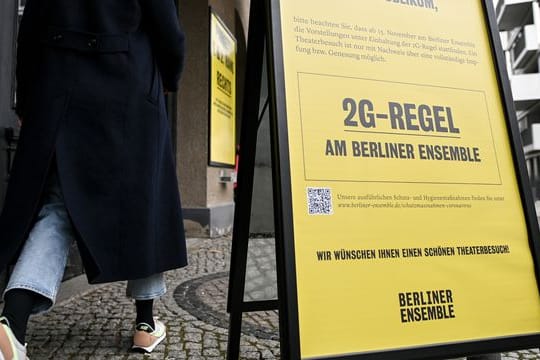 Zutritt nur für Geimpfte und Genesene: Ticketinhaber, die wegen der 2G-Regel ausgeschlossen werden, dürfen ihre Eintrittskarten nicht umtauschen.