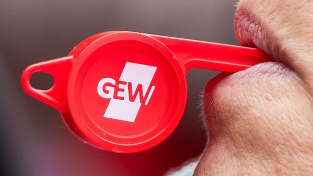 GEW ruft zu Warnstreiks auf GEW ruft zu Warnstreiks auf