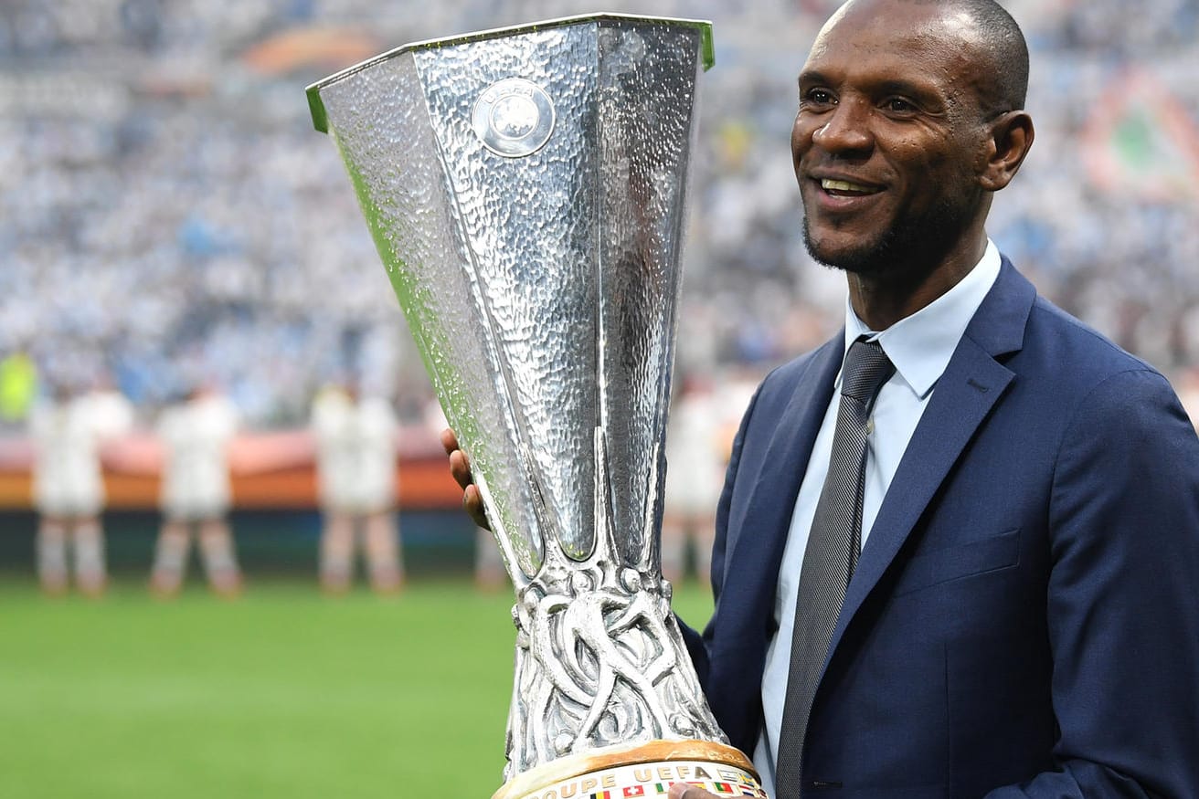 Eric Abidal: Der frühere Abwehrstar des FC Barcelona soll zur Eisenstangen-Attacke auf Aminata Diallo befragt werden.