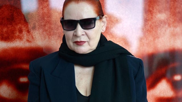 Die Künstlerin Katharina Sieverding hat am 16. Die Künstlerin Katharina Sieverding hat am 16.