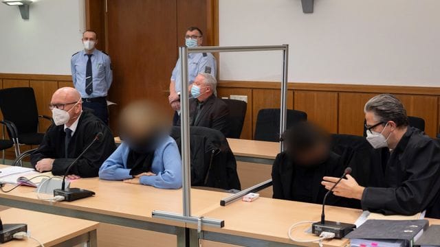 Prozess gegen zwei Polizistinnen