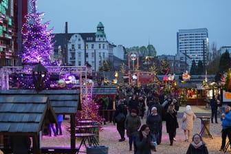 Der Hamburger Weihnachtsmarkt "Santa Pauli": Einlass gibt es nur für Geimpfte und Genesene.