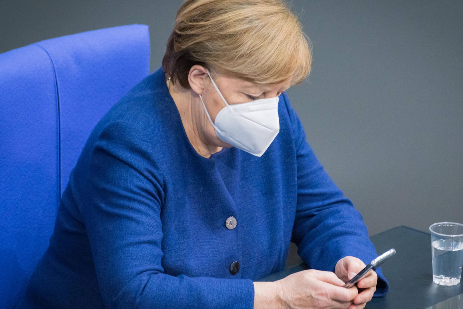 Angela Merkel: Die Kanzlerin wurde für ihr Telefonat mit dem belarussischen Machthaber Lukaschenko kritisiert.