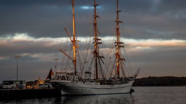 Pressetermin auf der "Gorch Fock"