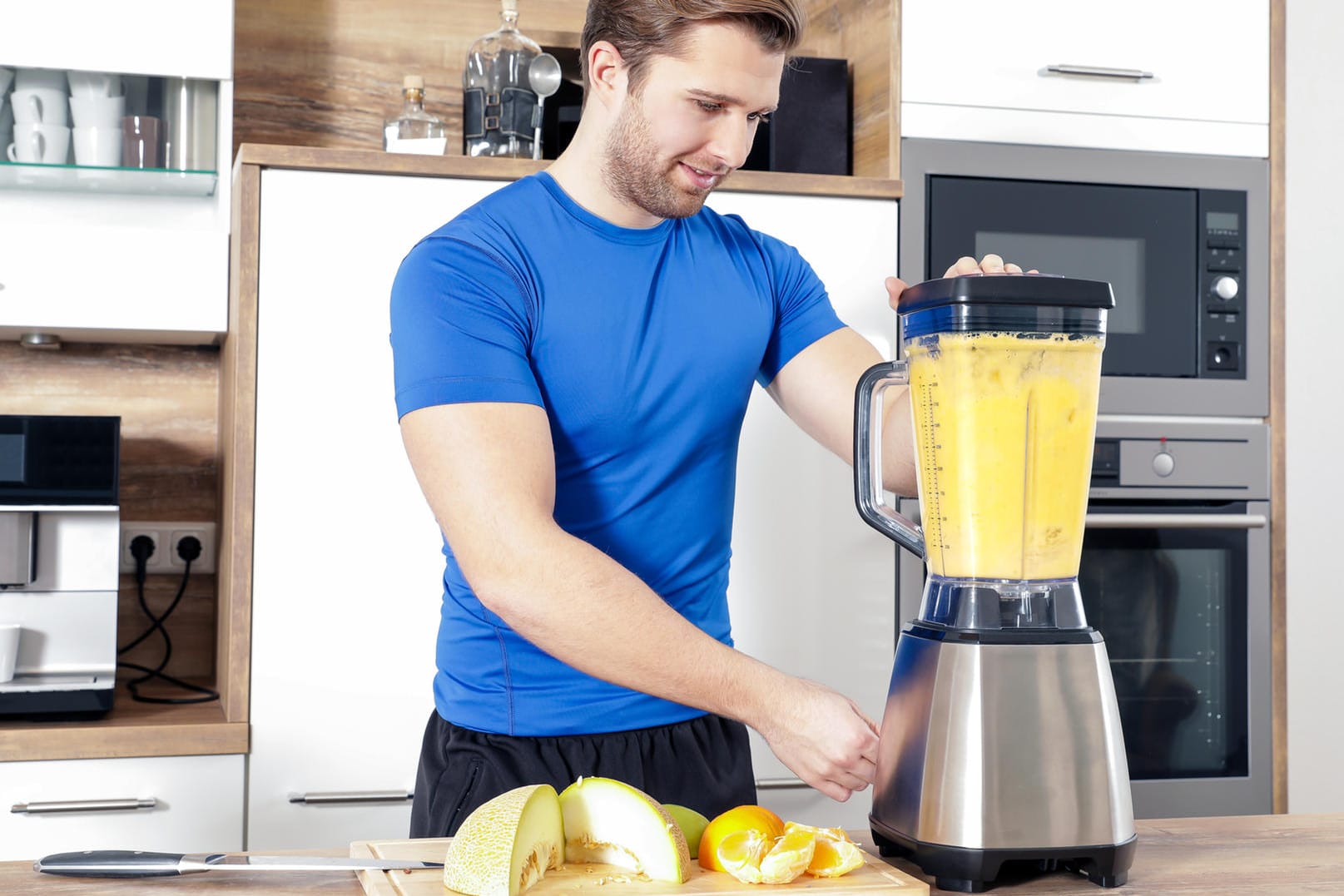 Heute ist ein Hochleistungsmixer von Gastroback so günstig wie noch nie!