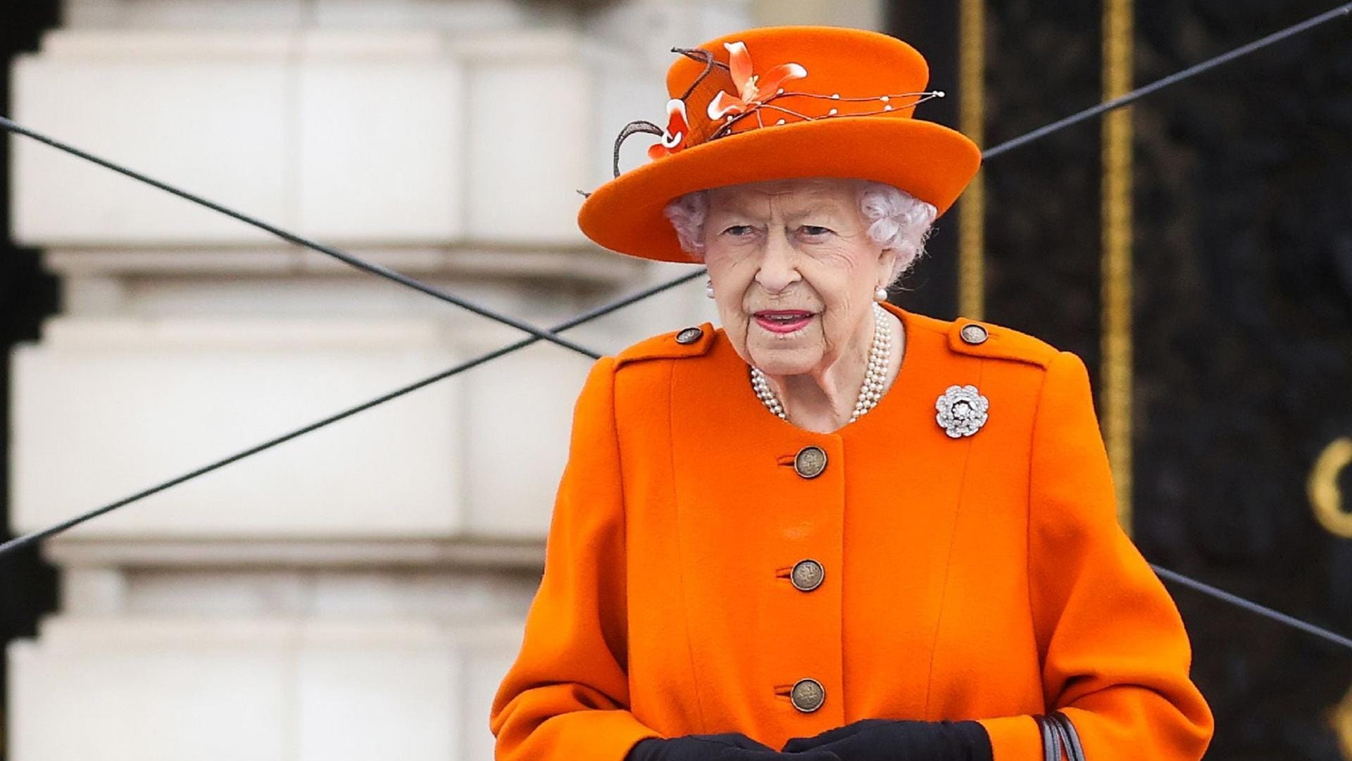 Sorge um die britische Monarchin: Die Queen hat Rückenprobleme.