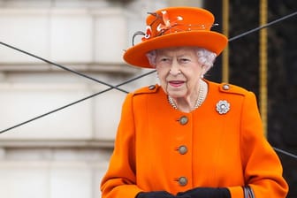 Sorge um die britische Monarchin: Die Queen hat Rückenprobleme.