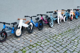 Laufräder sind gut geeignet, um Kinder schon frühzeitig an das Radfahren heranzuführen.