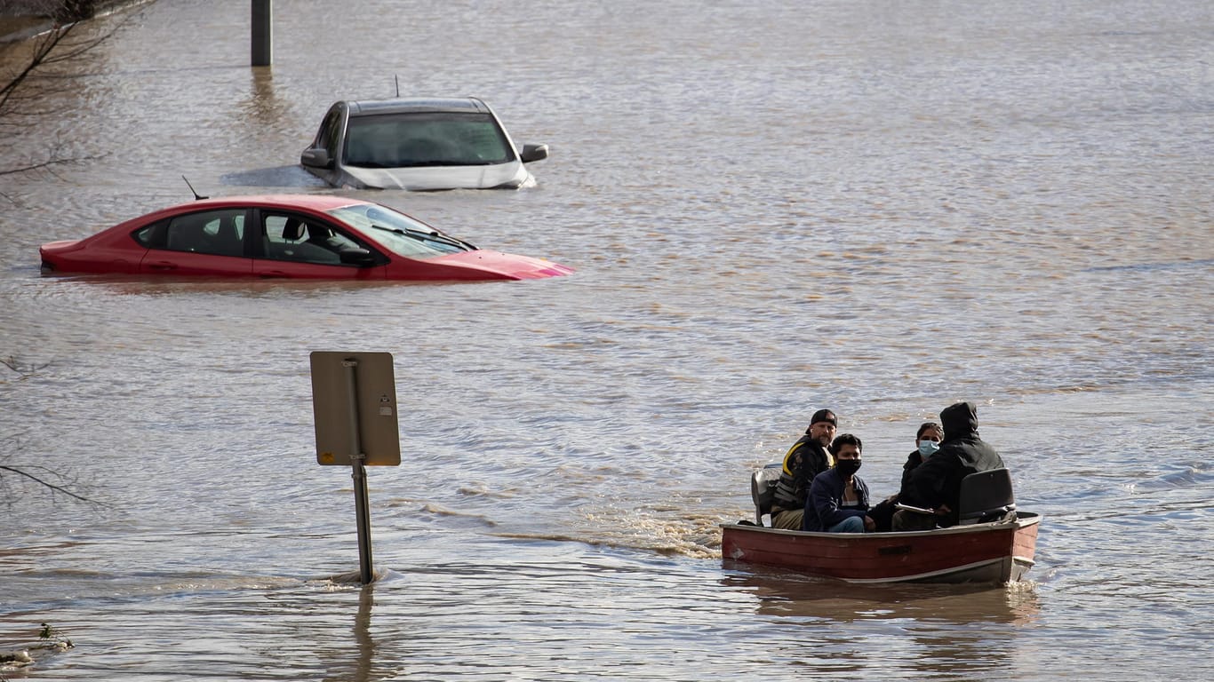 Abbotsford in Kanada: Nach starken Regenfällen und Erdrutschen im Westen des Landes sind zahlreiche Ortschaften evakuiert worden.