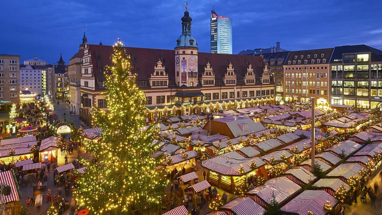 Der Weihnachtsmarkt auf dem Marktplatz Leipzig