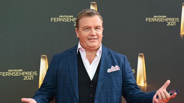 Hape Kerkeling, Entertainer, Bestsellerautor und Komiker, kommt zur Verleihung des Deutschen Fernsehpreises 2021. Hape Kerkeling, Entertainer, Bestsellerautor und Komiker, kommt zur Verleihung des Deutschen Fernsehpreises 2021.