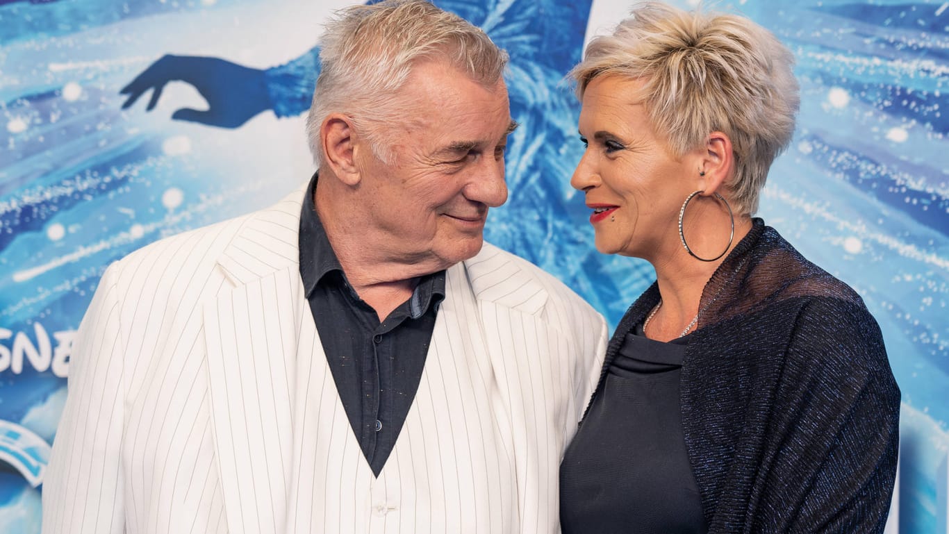 Heinz Hoenig und Ehefrau Annika Kärsten-Hoenig: Das Paar ist vor knapp einem Jahr erstmals gemeinsam Eltern geworden.
