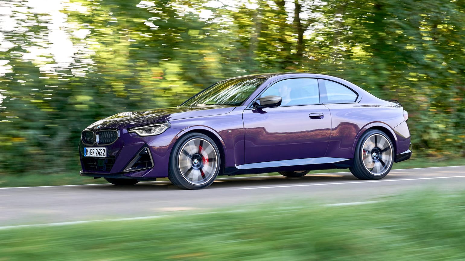 BMW M240i xDrive Coupé: Der Wagen soll im Frühjahr 2022 auf den Markt kommen.