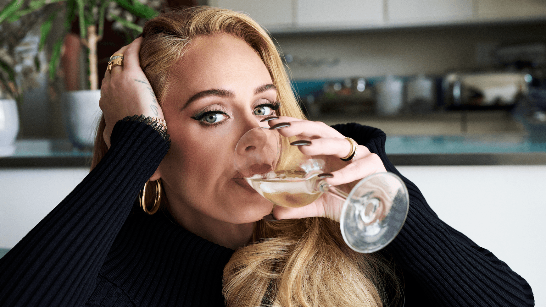 Altert besser als Wein: Adele meldet sich nach "25" mit ihrem neuen Album "30" zurück.